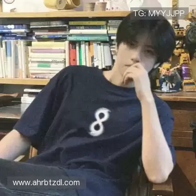 华业谊